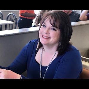 Meet your Posher, Karri